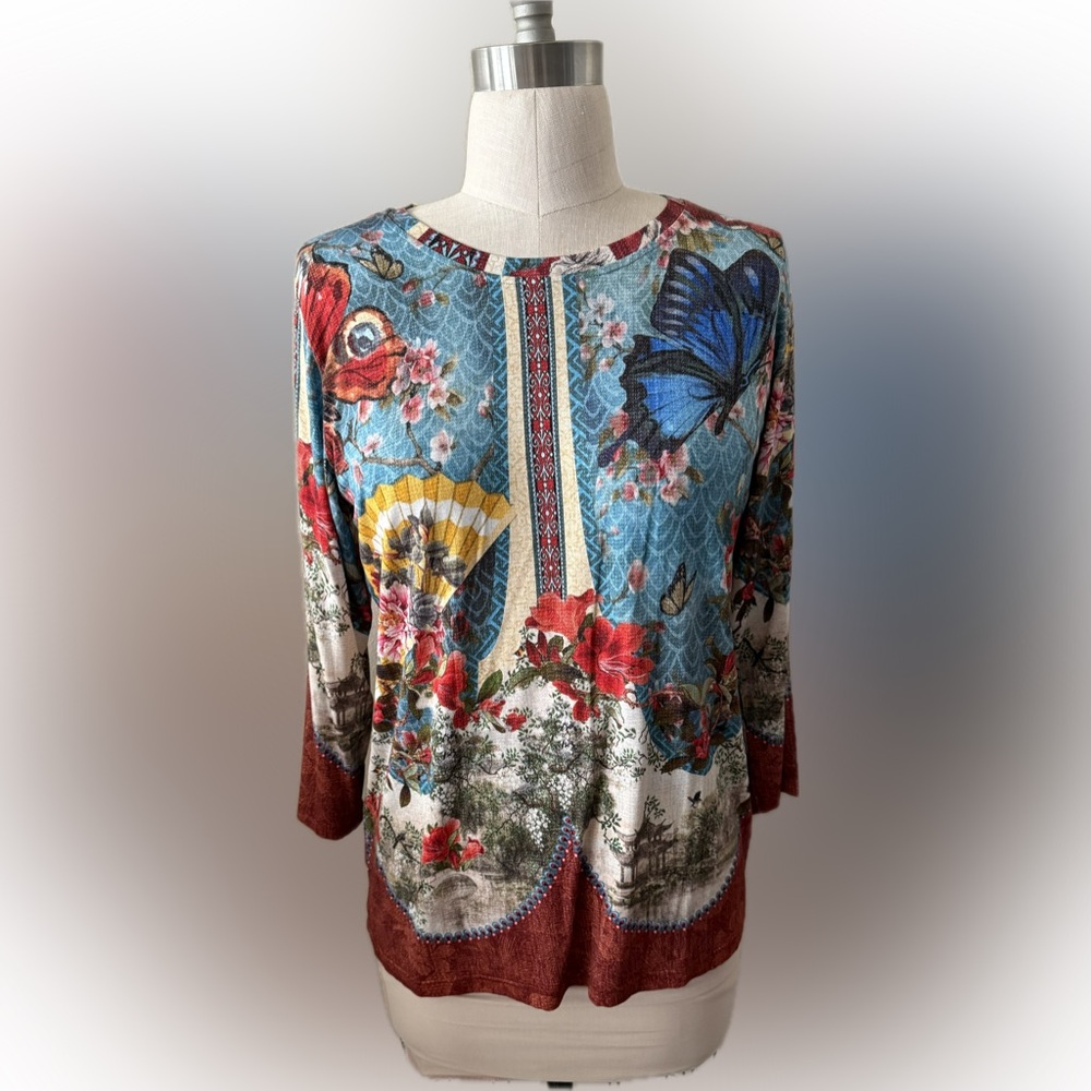 Citron Fabulous Fans & Butterfly Print Top